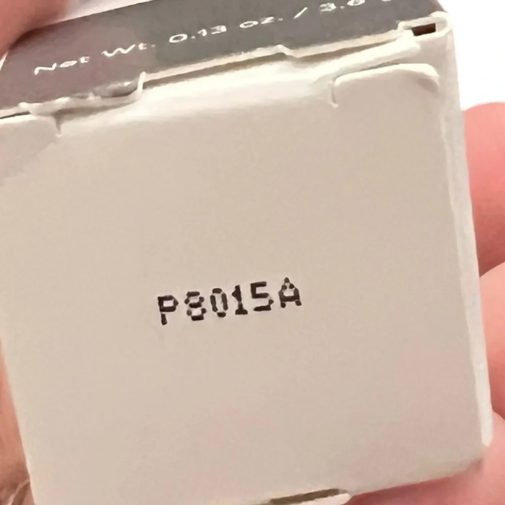 FOUND Pore Care White Clay‎ Mattifying Powder Brush On Translucent Coverage NEW